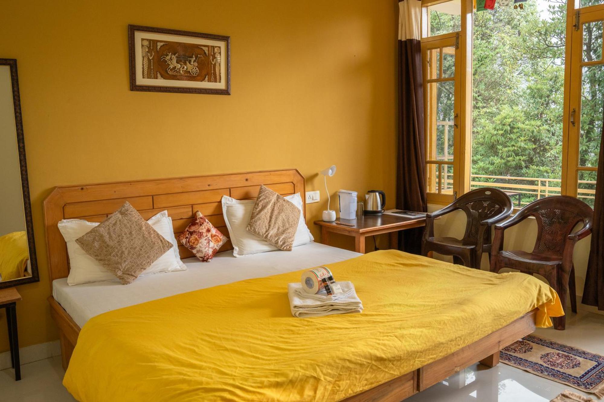 The Unmad - Dharamkot Bed & Breakfast Dharamshala Exterior photo
