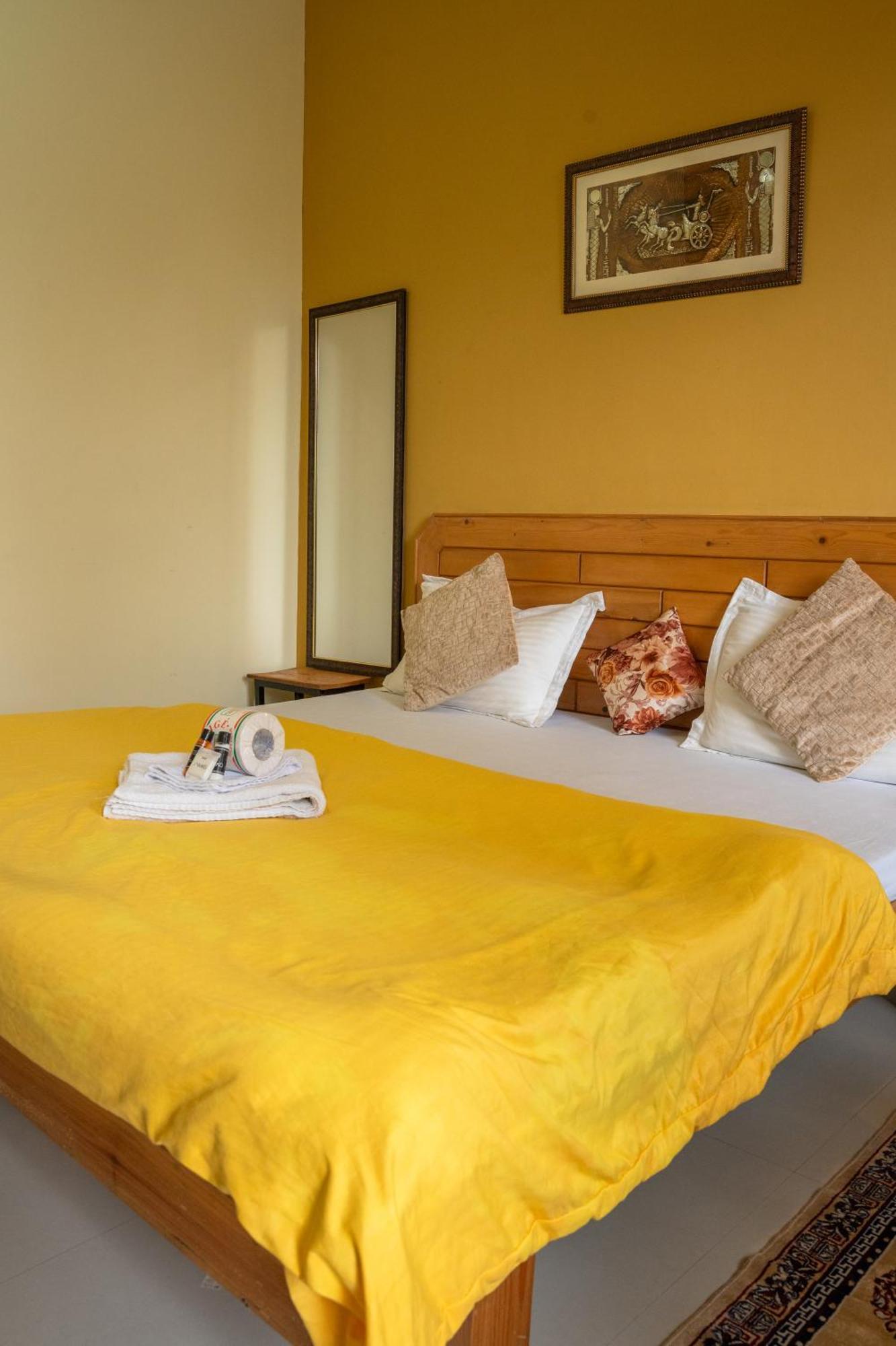 The Unmad - Dharamkot Bed & Breakfast Dharamshala Exterior photo